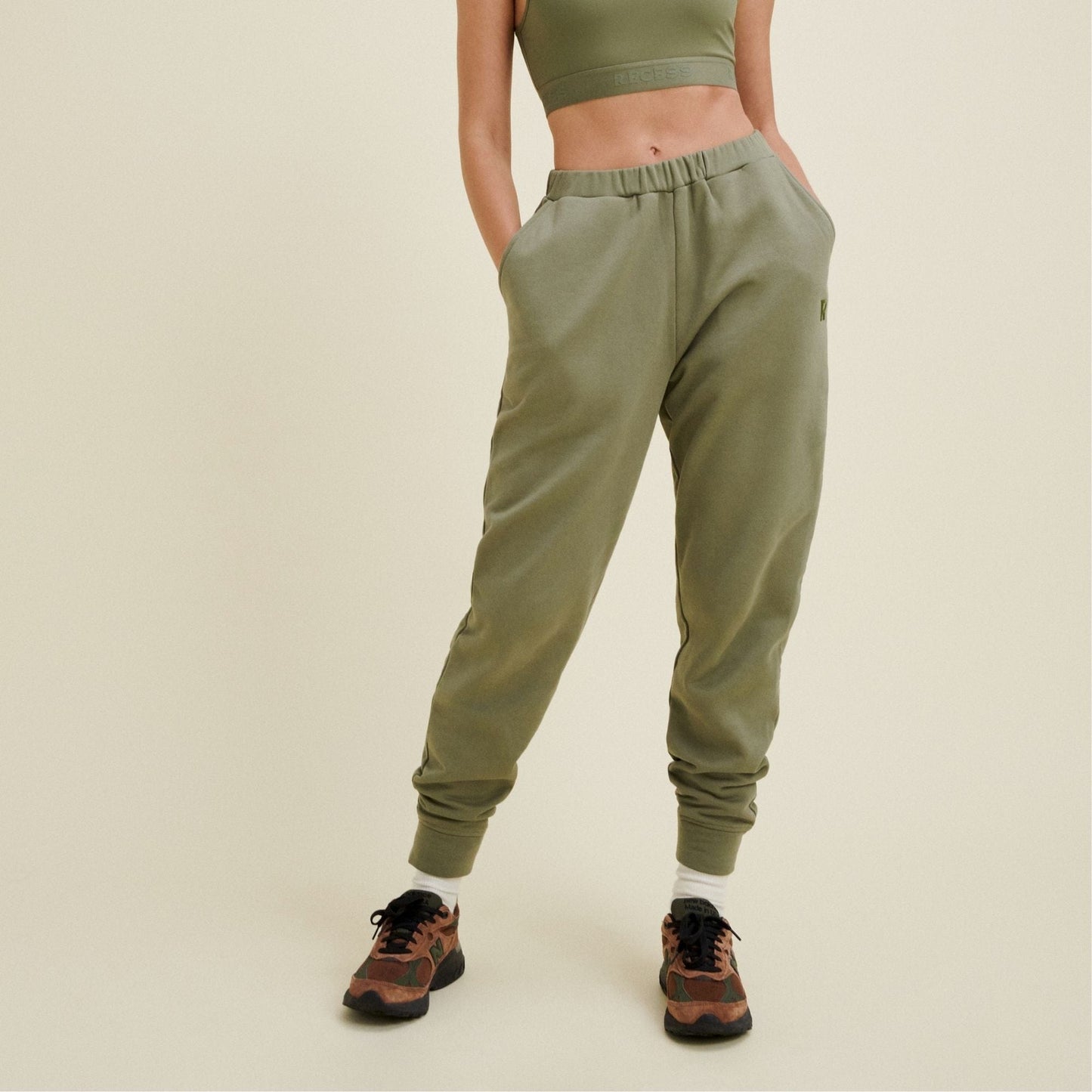 Recess Pickleball Bailey Sweatpant - Olive